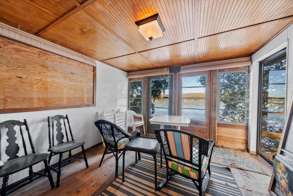 Rhine, Wisconsin, 53020, United States, 3 Bedrooms Bedrooms, ,4 BathroomsBathrooms,Residential,For Sale,1982629