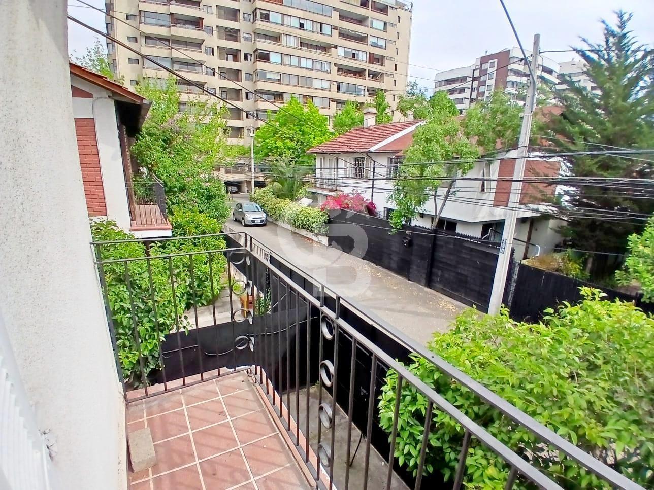 Las Condes, Chile, 4 Bedrooms Bedrooms, ,2 BathroomsBathrooms,Residential,For Sale,1970650