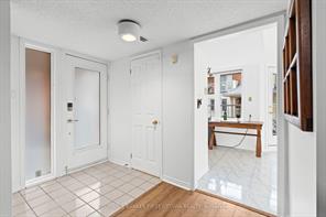 Ottawa, Ontario, K1N 9N7, CA, 2 Bedrooms Bedrooms, ,3 BathroomsBathrooms,Residential,For Sale,1966889