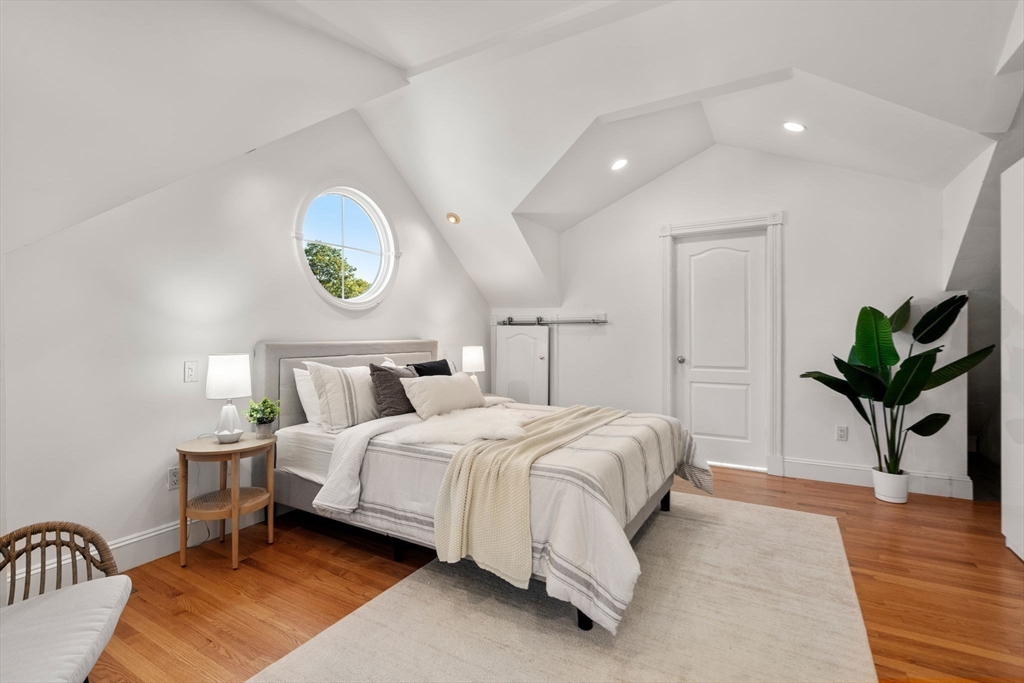 Concord, Massachusetts, 01742, United States, 3 Bedrooms Bedrooms, ,3 BathroomsBathrooms,Residential,For Sale,1949763