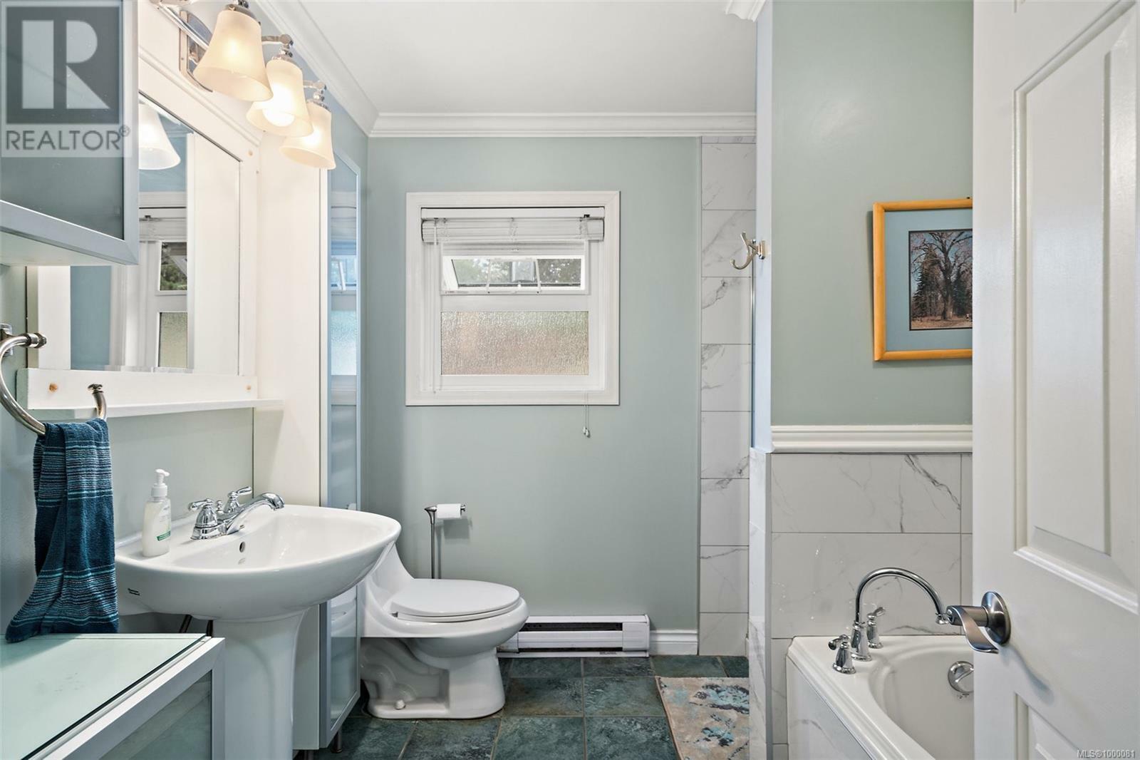 SOOKE, British Columbia, V9Z 0N5, CA, 5 Bedrooms Bedrooms, ,2 BathroomsBathrooms,Residential,For Sale,1874299