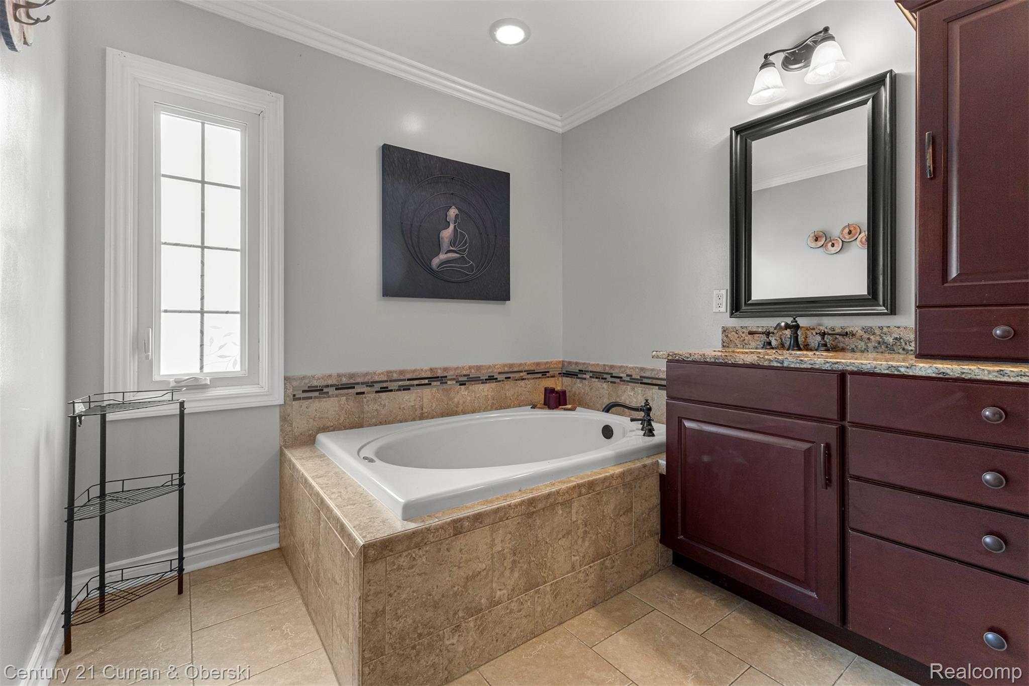 Canton Charter Township, Michigan, 48188, United States, 4 Bedrooms Bedrooms, ,4 BathroomsBathrooms,Residential,For Sale,2049400