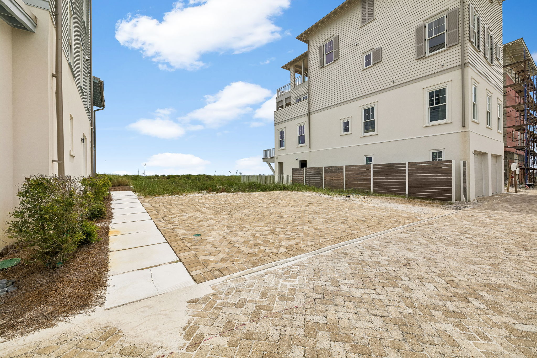  Uninterrupted Gulf-Front Living in Masterful New Construction Home - 物件實景