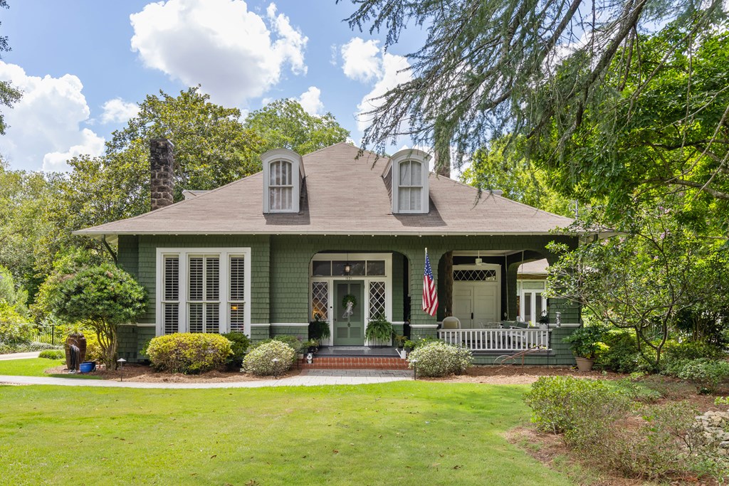 Columbus, Georgia, 31906, United States, 5 Bedrooms Bedrooms, ,4 BathroomsBathrooms,Residential,For Sale,1906987