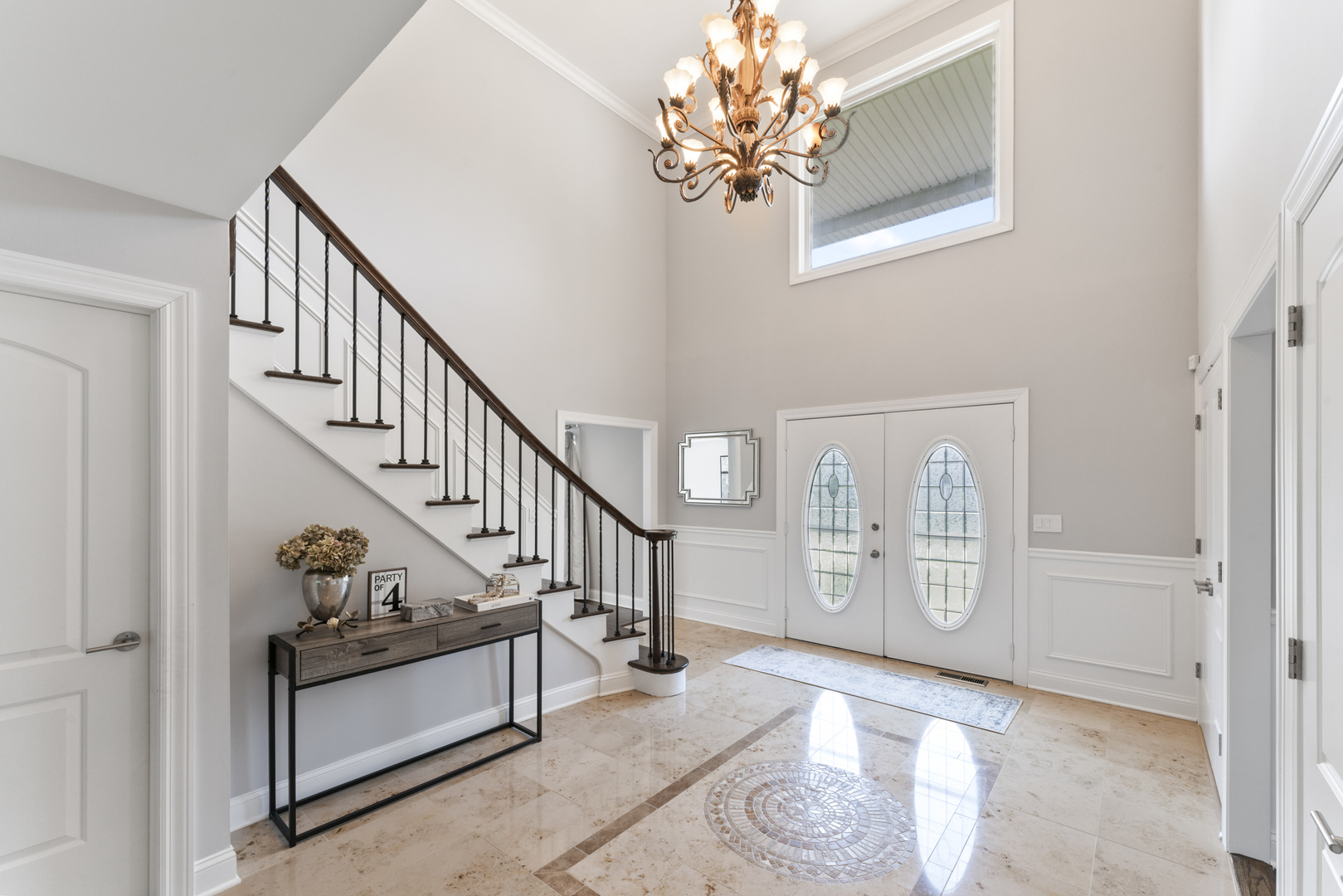 Palatine, Illinois, 60067, United States, 4 Bedrooms Bedrooms, ,4 BathroomsBathrooms,Residential,For Sale,1921870