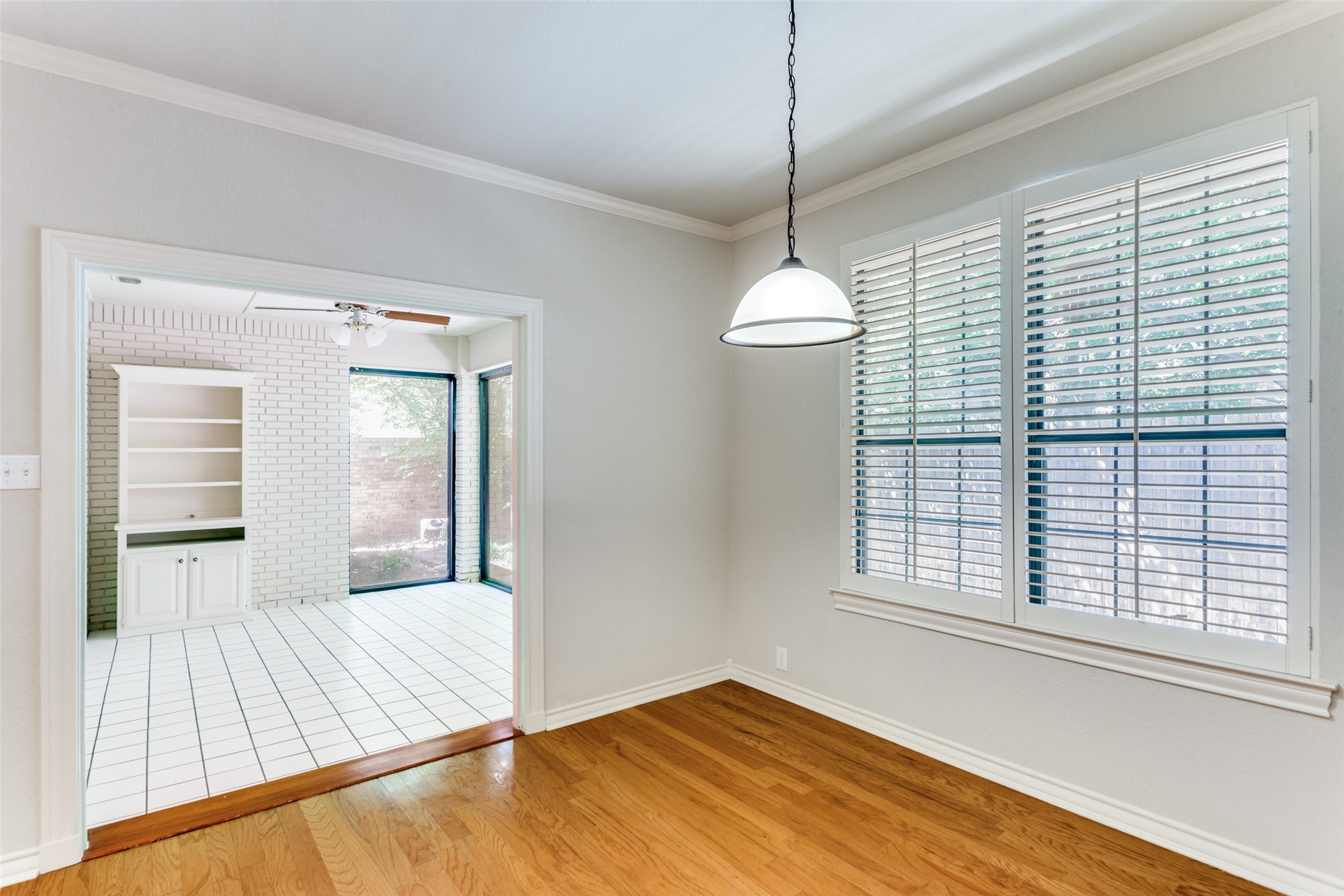 Fort Worth, Texas, 76109, United States, 3 Bedrooms Bedrooms, ,2 BathroomsBathrooms,Residential,For Sale,1918237