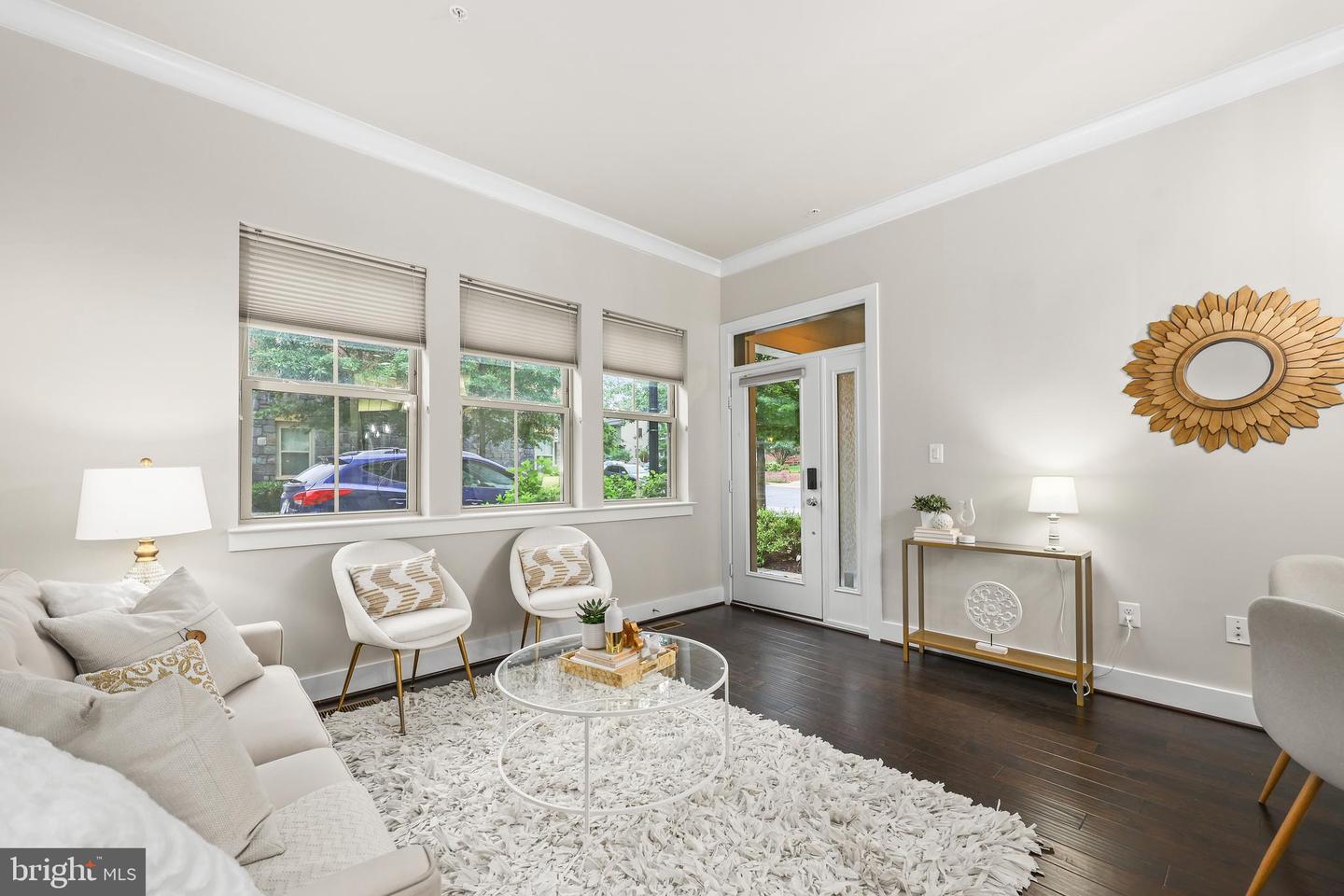 Arlington, Virginia, 22204, United States, 3 Bedrooms Bedrooms, ,4 BathroomsBathrooms,Residential,For Sale,1827823