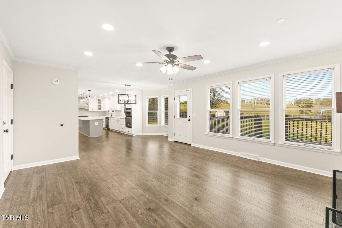 Gray, Tennessee, 37615, United States, 4 Bedrooms Bedrooms, ,3 BathroomsBathrooms,Residential,For Sale,1979136