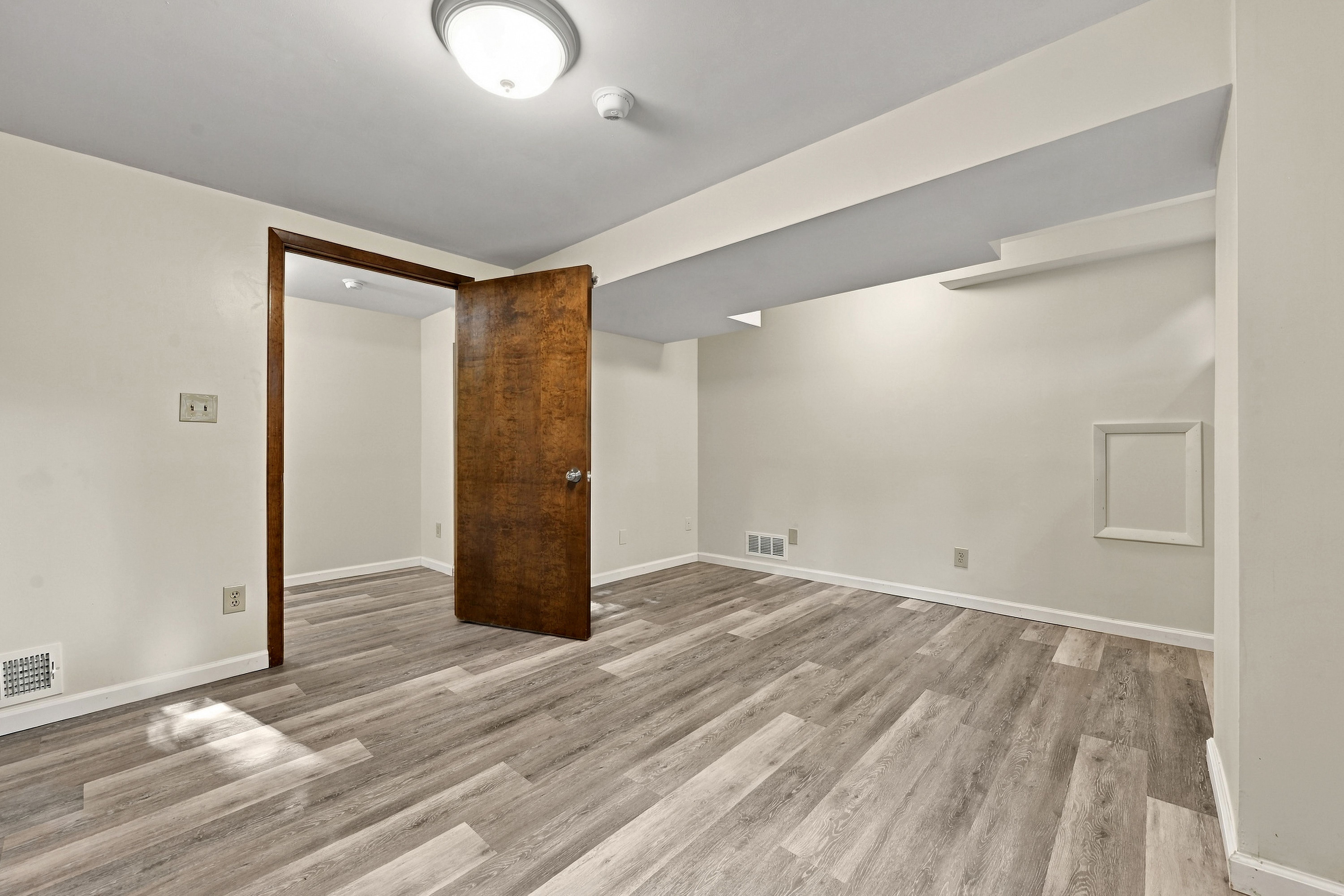  134 Becks Run Road, Coraopolis, PA 15108 - 物件實景