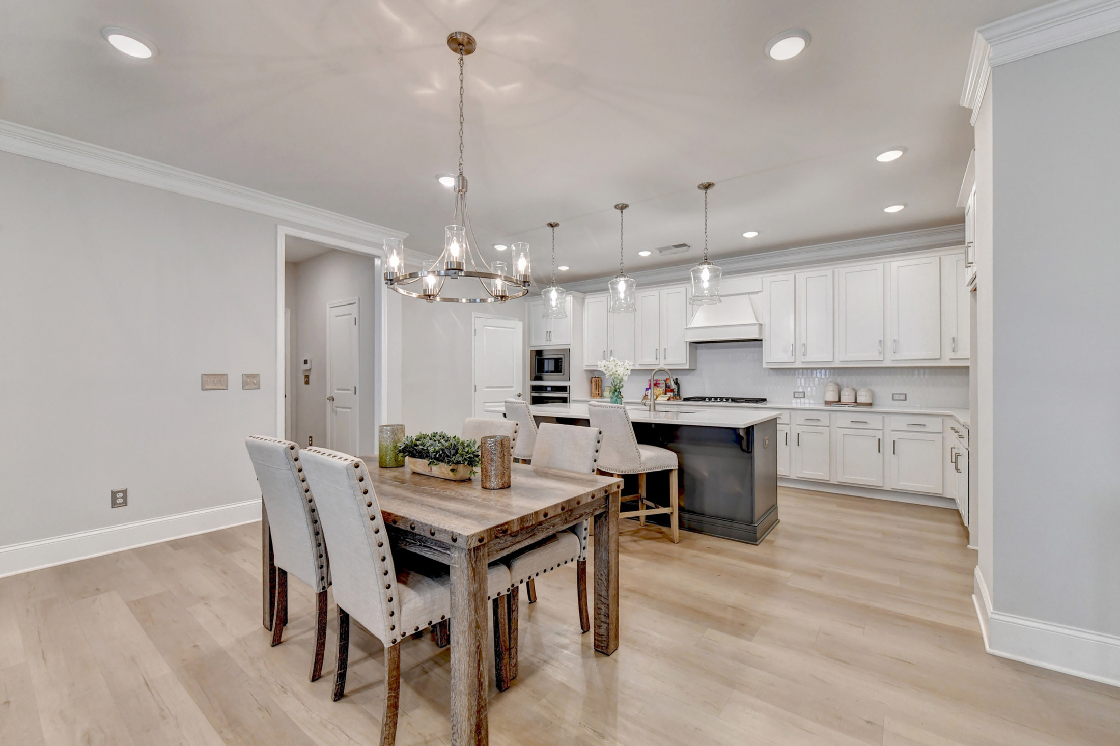 Active Adult Nearly-new Ranch Home in the Heart of Hickory Flat Area of Canton - 物件實景