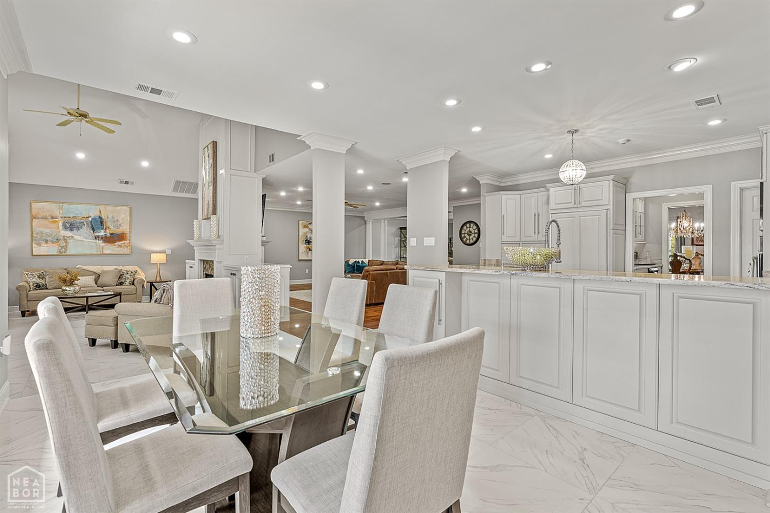 Jonesboro, Arkansas, 72404, United States, 4 Bedrooms Bedrooms, ,5 BathroomsBathrooms,Residential,For Sale,1983178