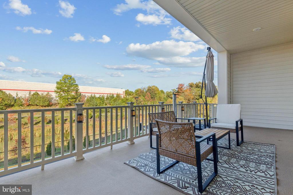 Leesburg, Virginia, 20176, United States, 4 Bedrooms Bedrooms, ,4 BathroomsBathrooms,Residential,For Sale,1983431