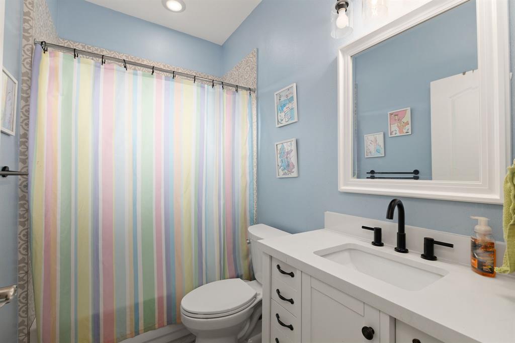 Sealy, Texas, 77474, United States, 3 Bedrooms Bedrooms, ,2 BathroomsBathrooms,Residential,For Sale,1846836