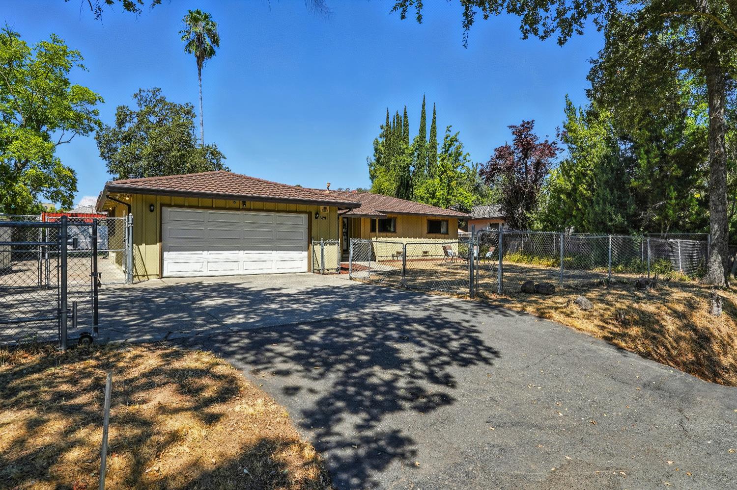 Sacramento, California, 95841, United States, 4 Bedrooms Bedrooms, ,2 BathroomsBathrooms,Residential,For Sale,1924634