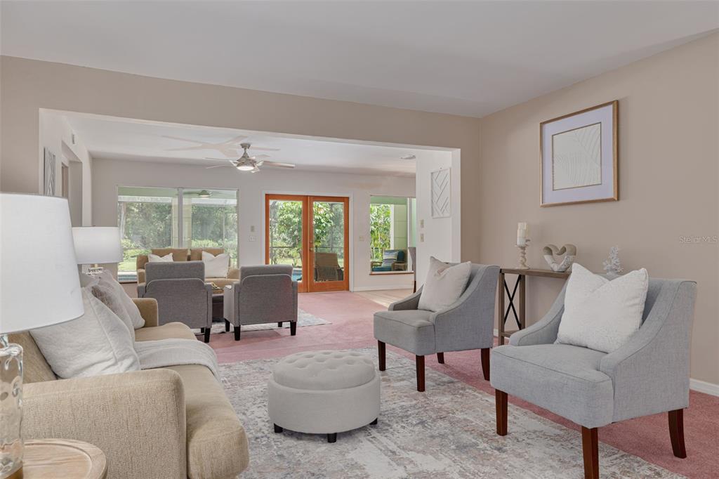 Tampa, Florida, 33626, United States, 5 Bedrooms Bedrooms, ,3 BathroomsBathrooms,Residential,For Sale,1941740