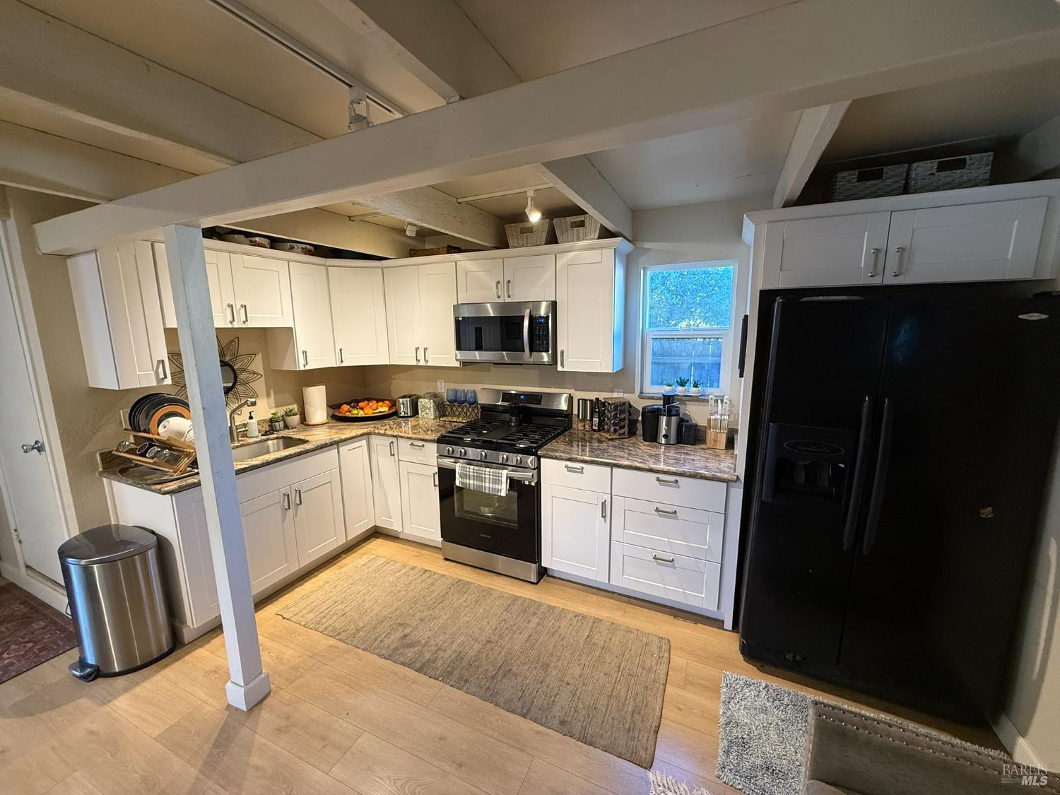 Santa Rosa, California, 95401, United States, ,Residential,For Sale,2009644