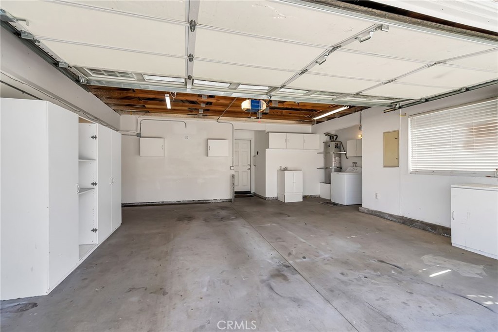 Riverside, California, 92506, United States, 3 Bedrooms Bedrooms, ,2 BathroomsBathrooms,Residential,For Sale,1969255