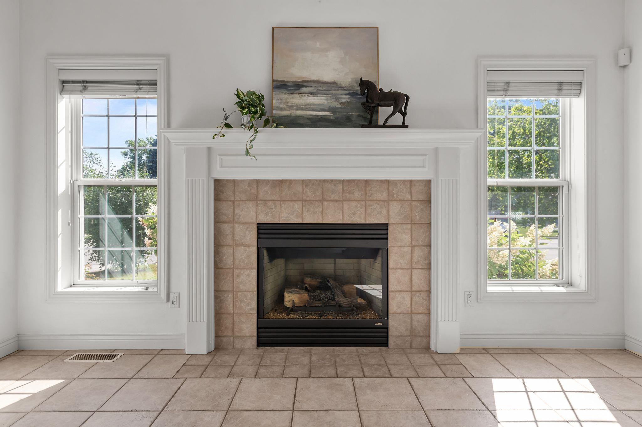 NEENAH, Wisconsin, 54956, United States, 4 Bedrooms Bedrooms, ,4 BathroomsBathrooms,Residential,For Sale,1955274