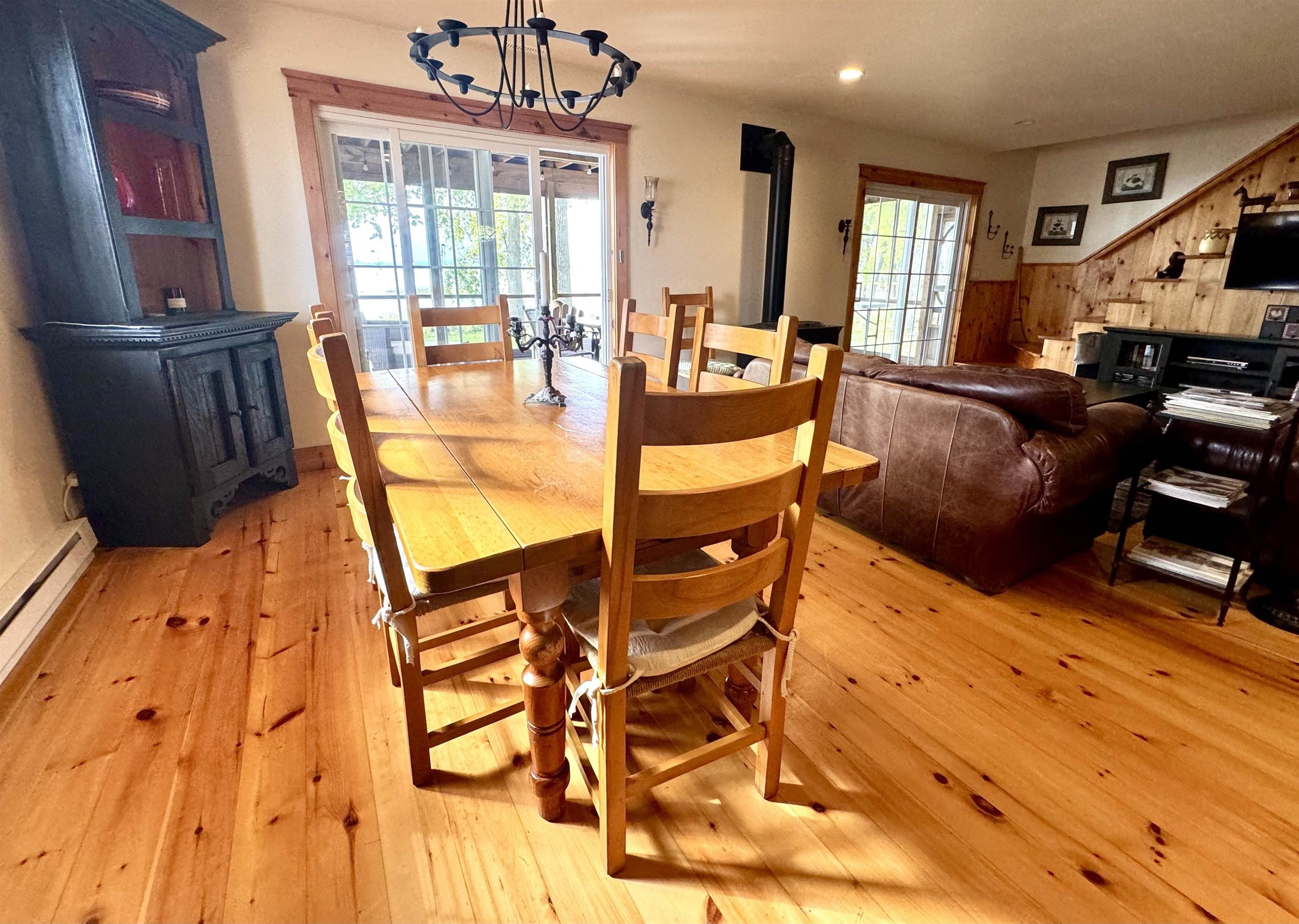 Alburgh, Vermont, 05440, United States, 3 Bedrooms Bedrooms, ,2 BathroomsBathrooms,Residential,For Sale,1981784