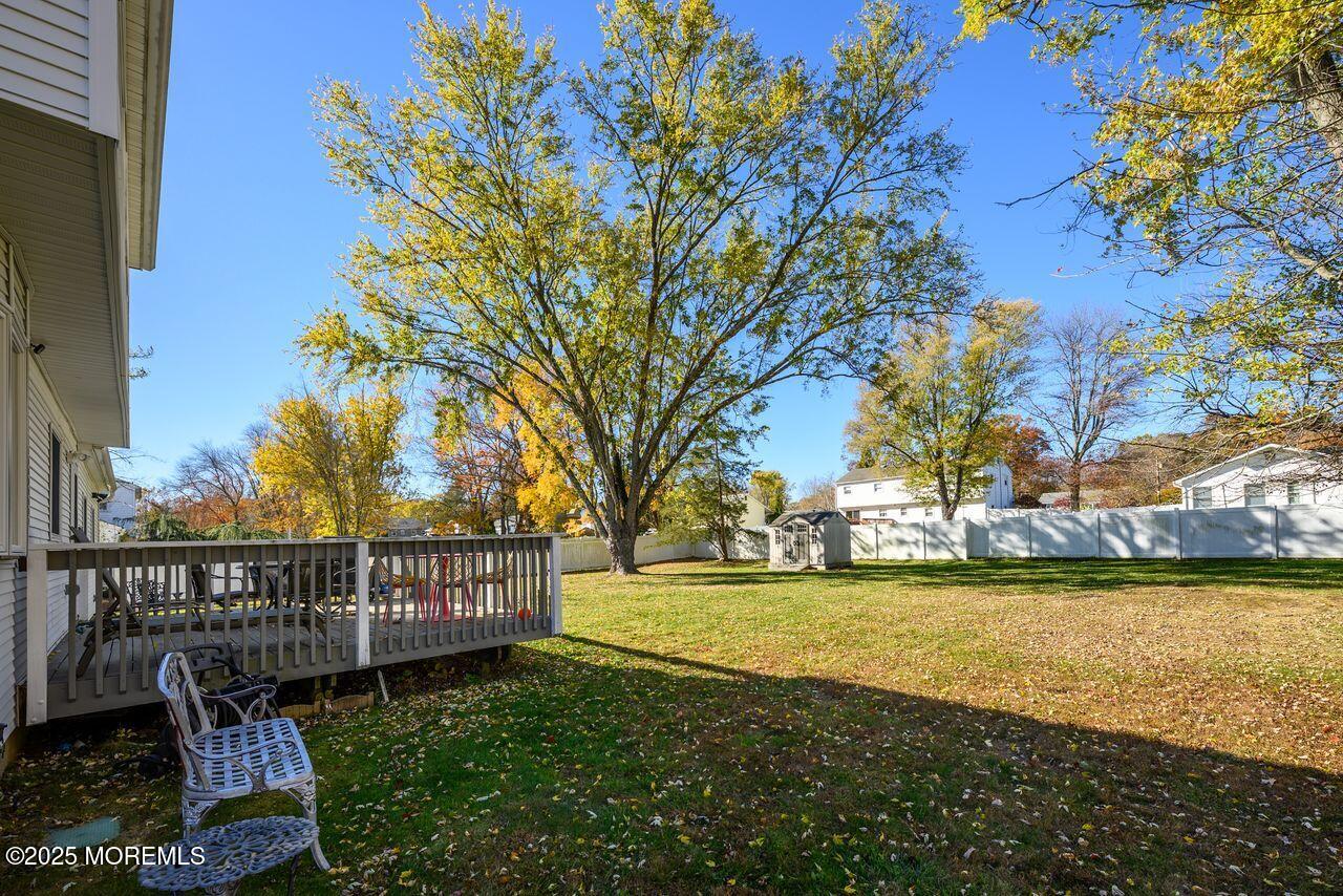 Manalapan, New Jersey, 07726, United States, 4 Bedrooms Bedrooms, ,2 BathroomsBathrooms,Residential,For Sale,1988076