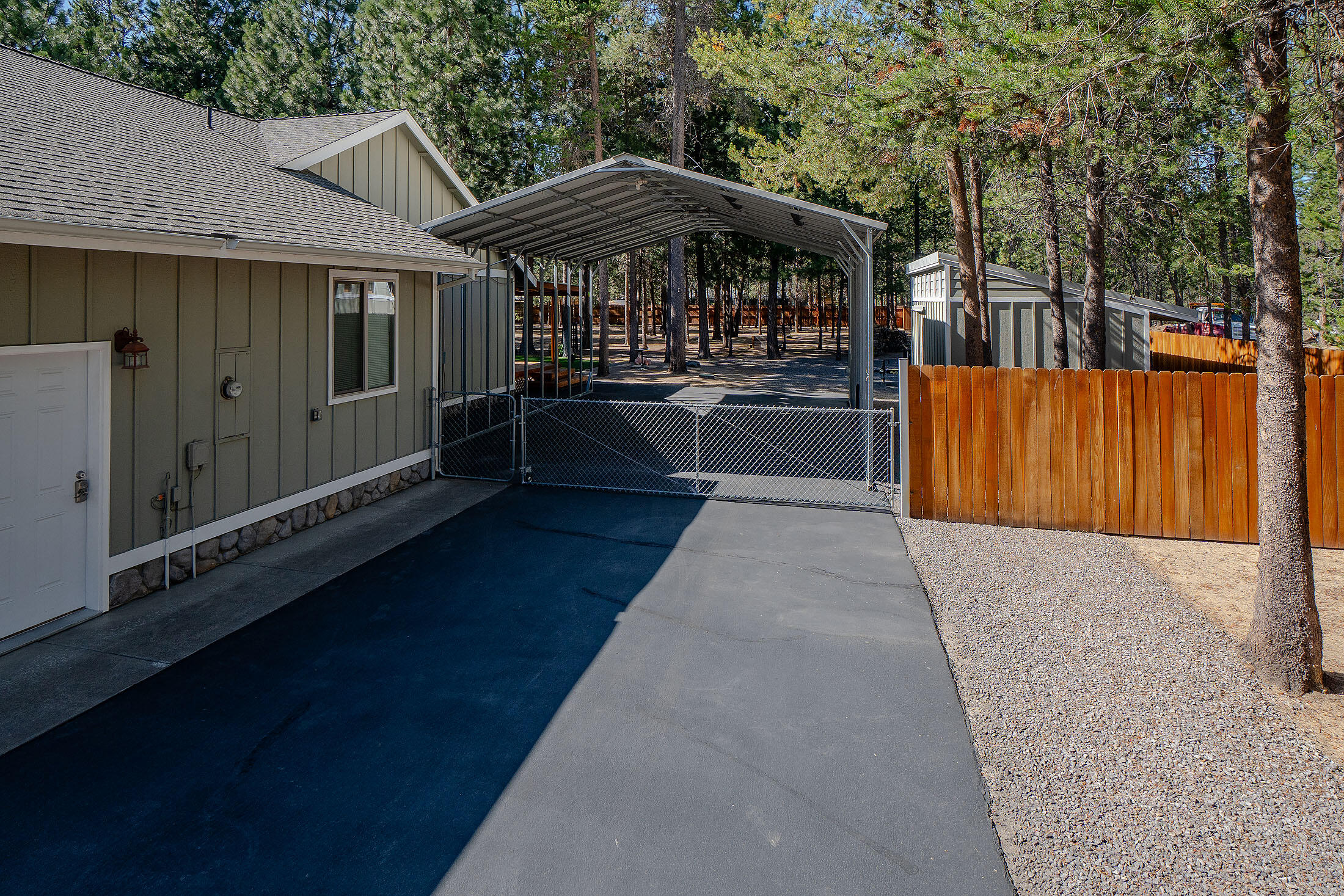 La Pine, Oregon, 97739, United States, 3 Bedrooms Bedrooms, ,2 BathroomsBathrooms,Residential,For Sale,1885298