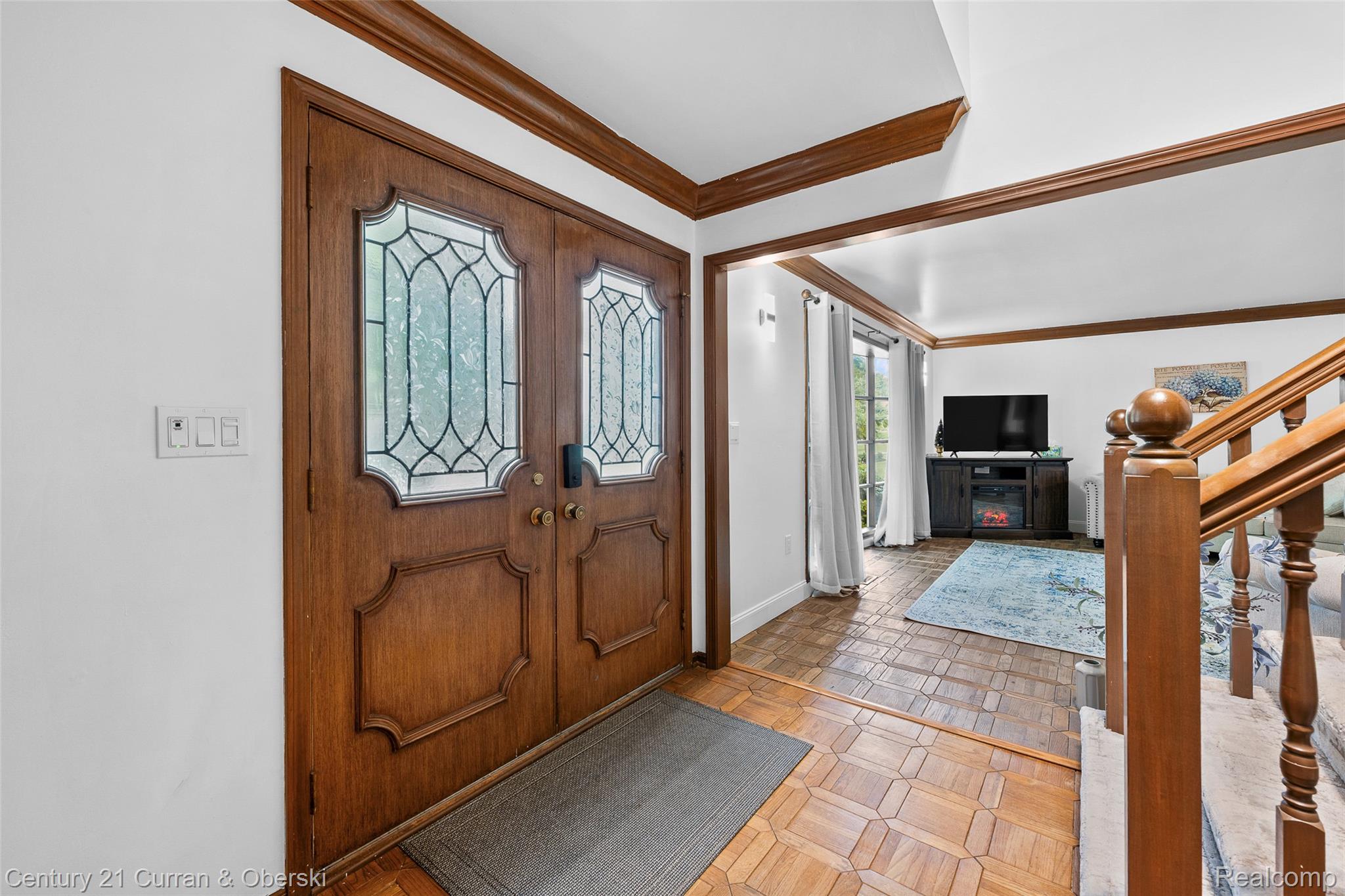 Farmington Hills, Michigan, 48331, United States, 4 Bedrooms Bedrooms, ,3 BathroomsBathrooms,Residential,For Sale,1873526