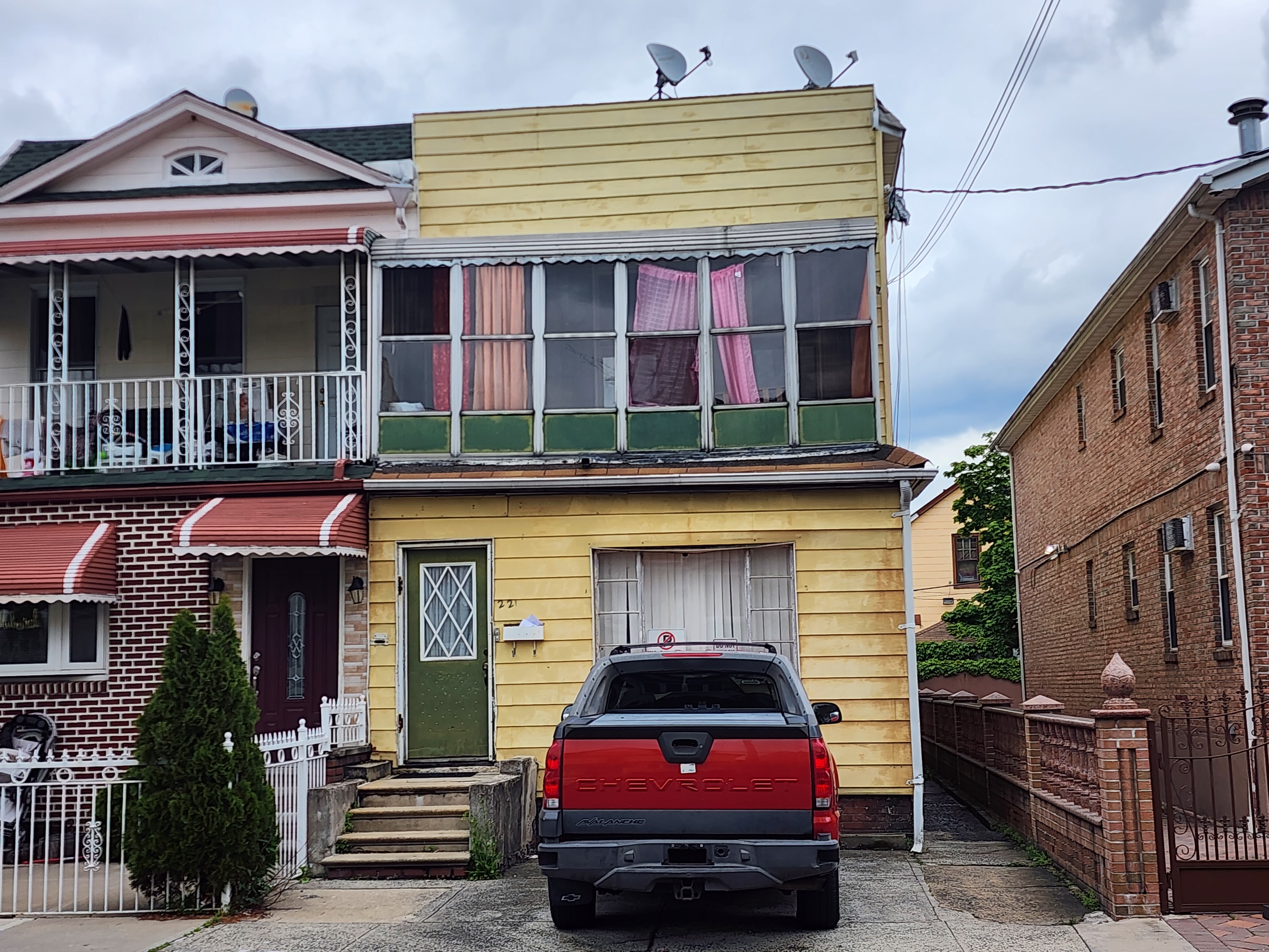 Brooklyn, New York, 11203, United States, 4 Bedrooms Bedrooms, ,1 BathroomBathrooms,Residential,For Sale,1915908