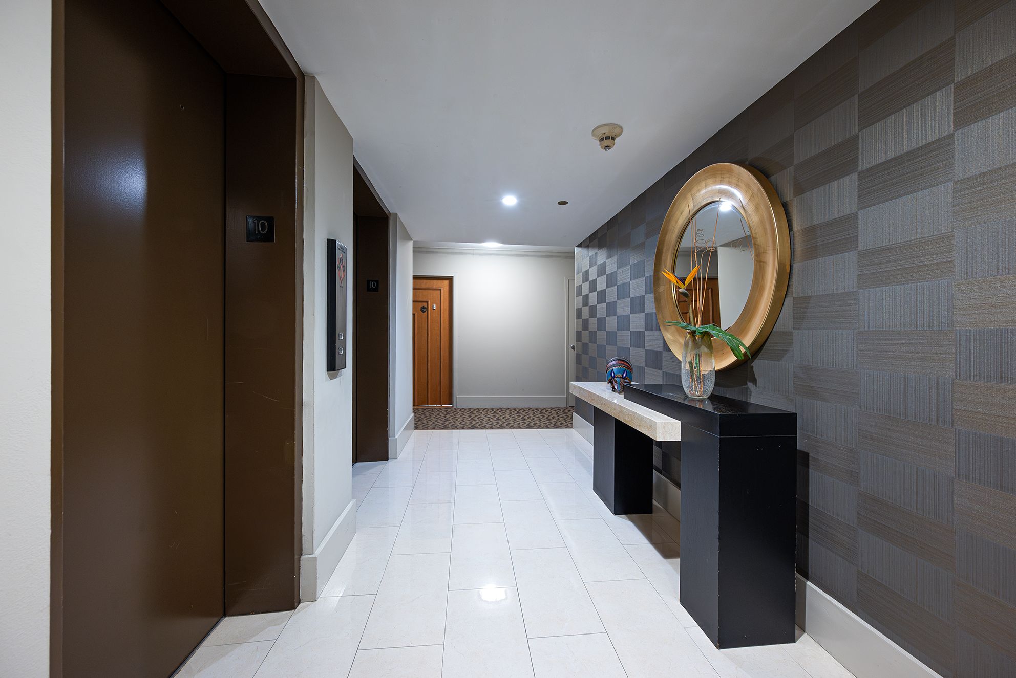  1420 Brickell Bay Dr, Miami, FL, 33131 - 物件實景