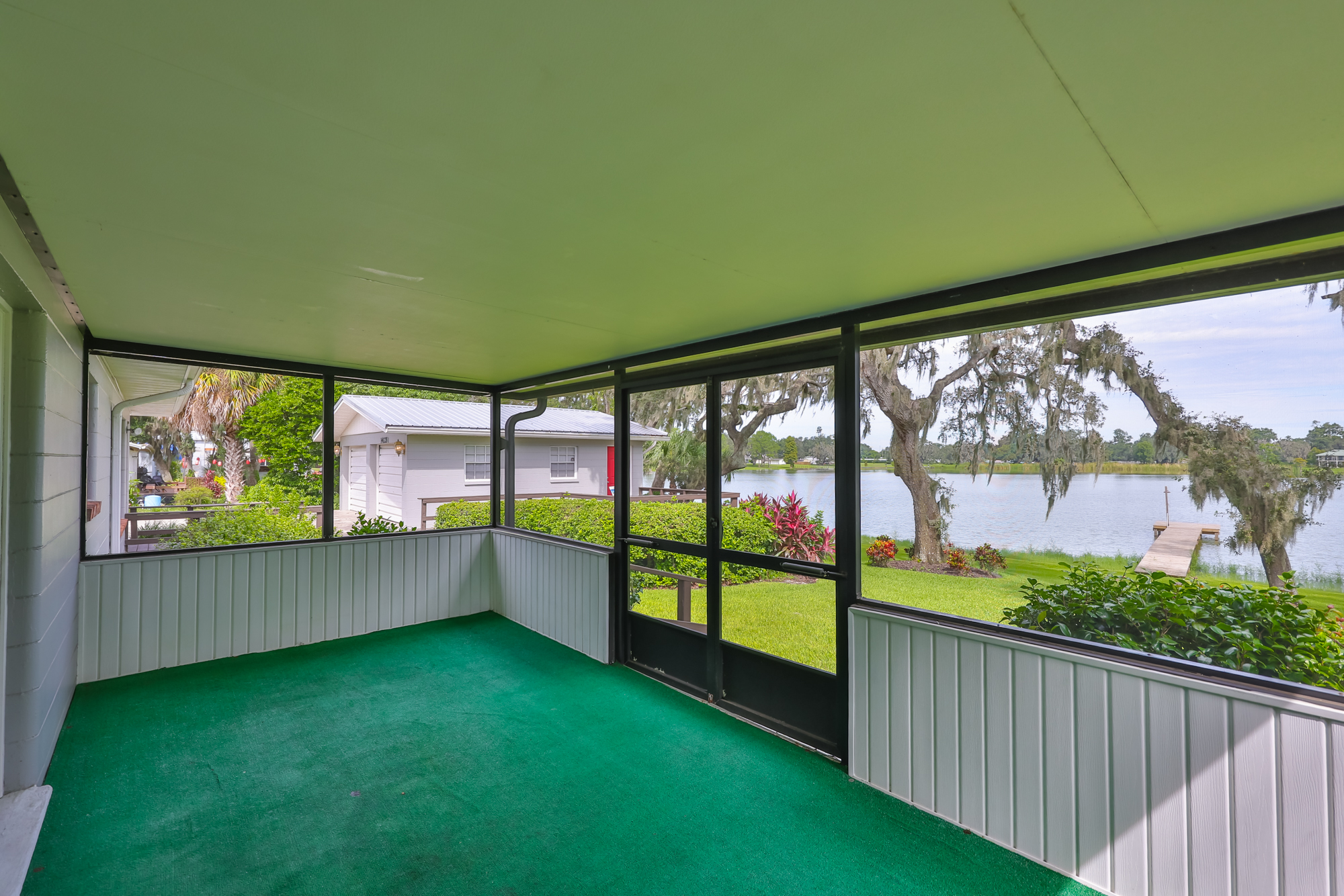 Dover, Florida, 33527, United States, 3 Bedrooms Bedrooms, ,2 BathroomsBathrooms,Residential,For Sale,1983531