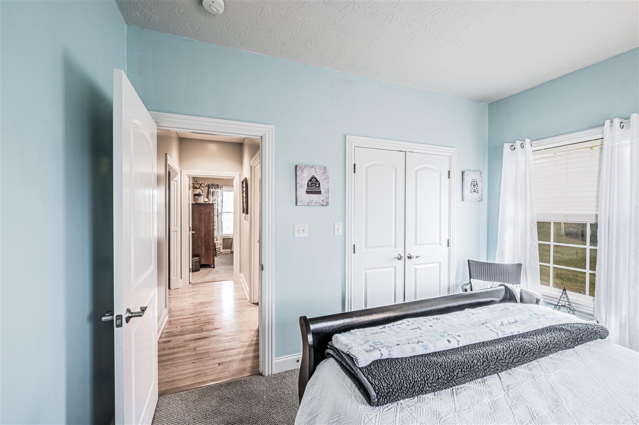 Scottsville, Kentucky, 42164, United States, 4 Bedrooms Bedrooms, ,4 BathroomsBathrooms,Residential,For Sale,2001662