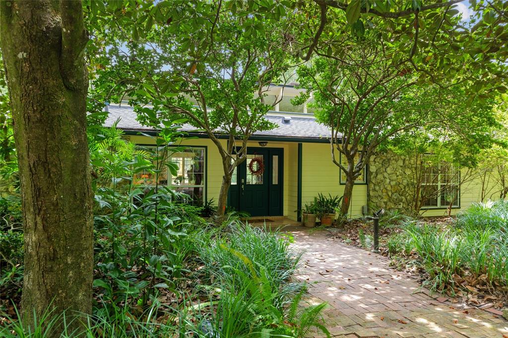 Newberry, Florida, 32669, United States, 3 Bedrooms Bedrooms, ,2 BathroomsBathrooms,Residential,For Sale,1847426