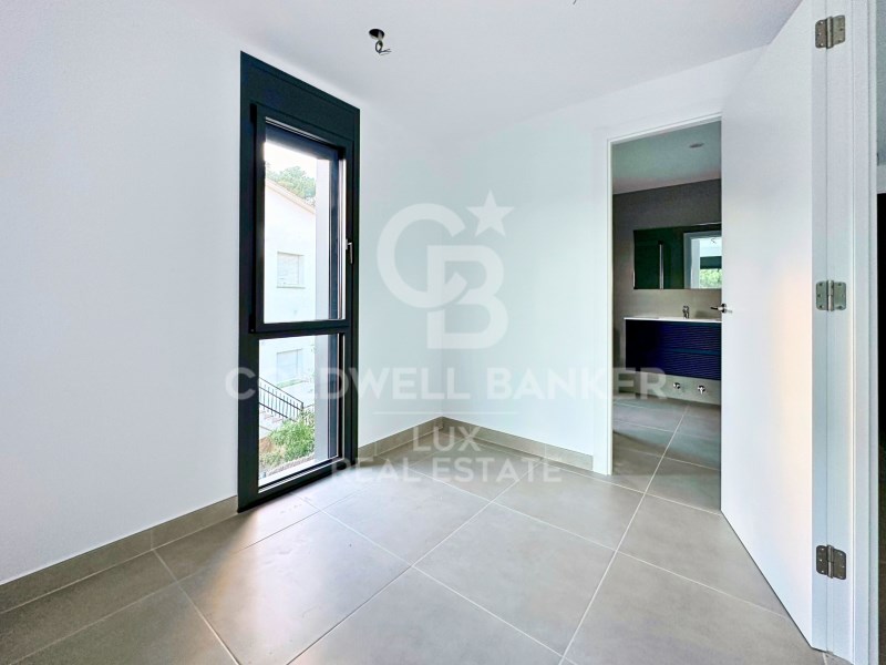 Girona, Llan??, Carboneres- La Farella, Carboneres, Llançà, Catalonia, ES, 5 Bedrooms Bedrooms, ,4 BathroomsBathrooms,Residential,For Sale,Girona, Llan??, Carboneres- La Farella, Carboneres,1449237