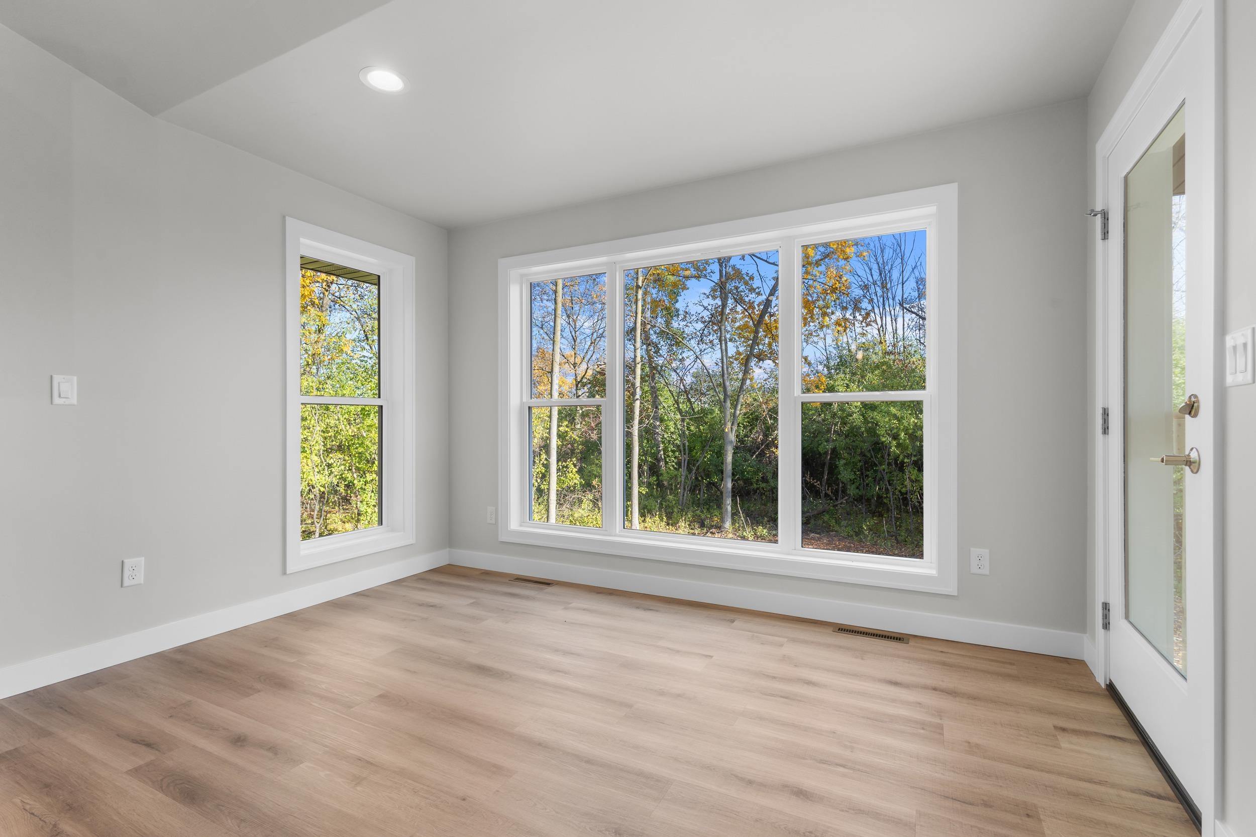 DE PERE, Wisconsin, 54115, United States, 3 Bedrooms Bedrooms, ,3 BathroomsBathrooms,Residential,For Sale,1967985