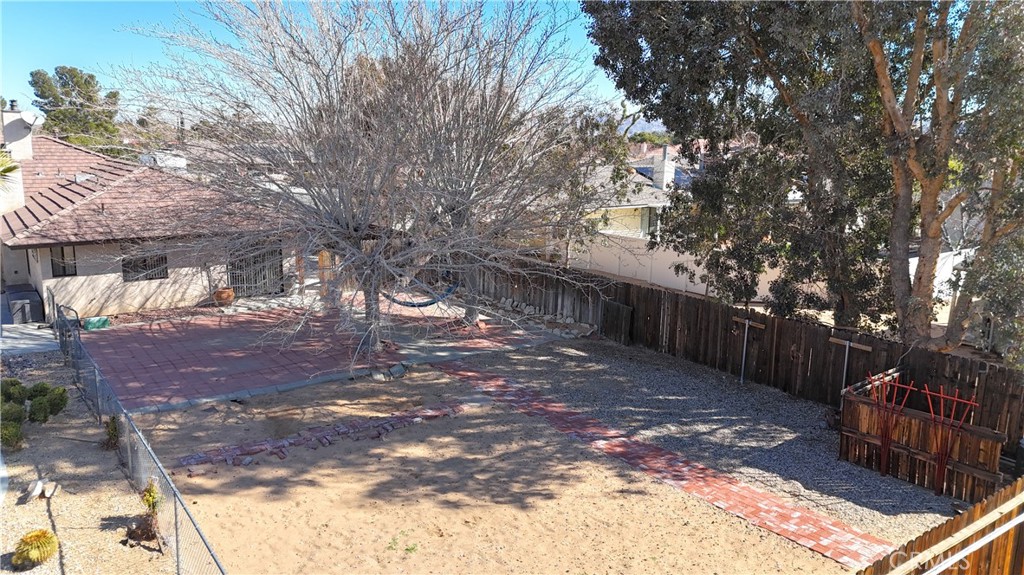 Apple Valley, California, 92308, United States, 5 Bedrooms Bedrooms, ,4 BathroomsBathrooms,Residential,For Sale,1941981