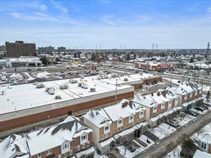 Ottawa, Ontario, K1V 2B2, CA, 3 Bedrooms Bedrooms, ,3 BathroomsBathrooms,Residential,For Sale,2003216