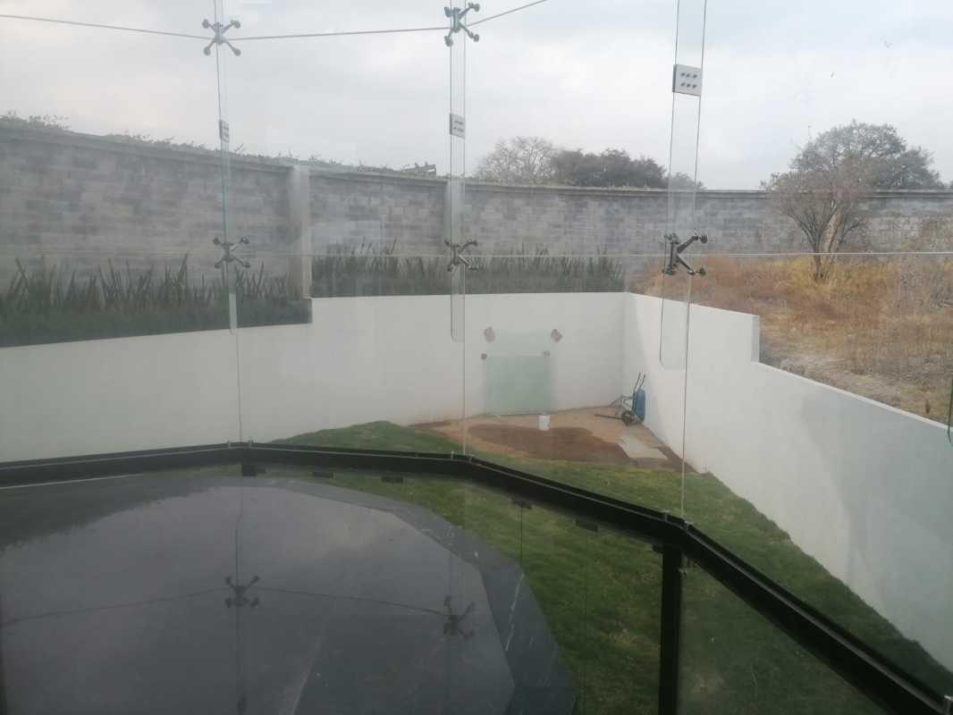 Mandarinas, Atizapán de Zaragoza, Estado de México, 52938, Mexico, 4 Bedrooms Bedrooms, ,5 BathroomsBathrooms,Residential,For Sale,Mandarinas,1443737