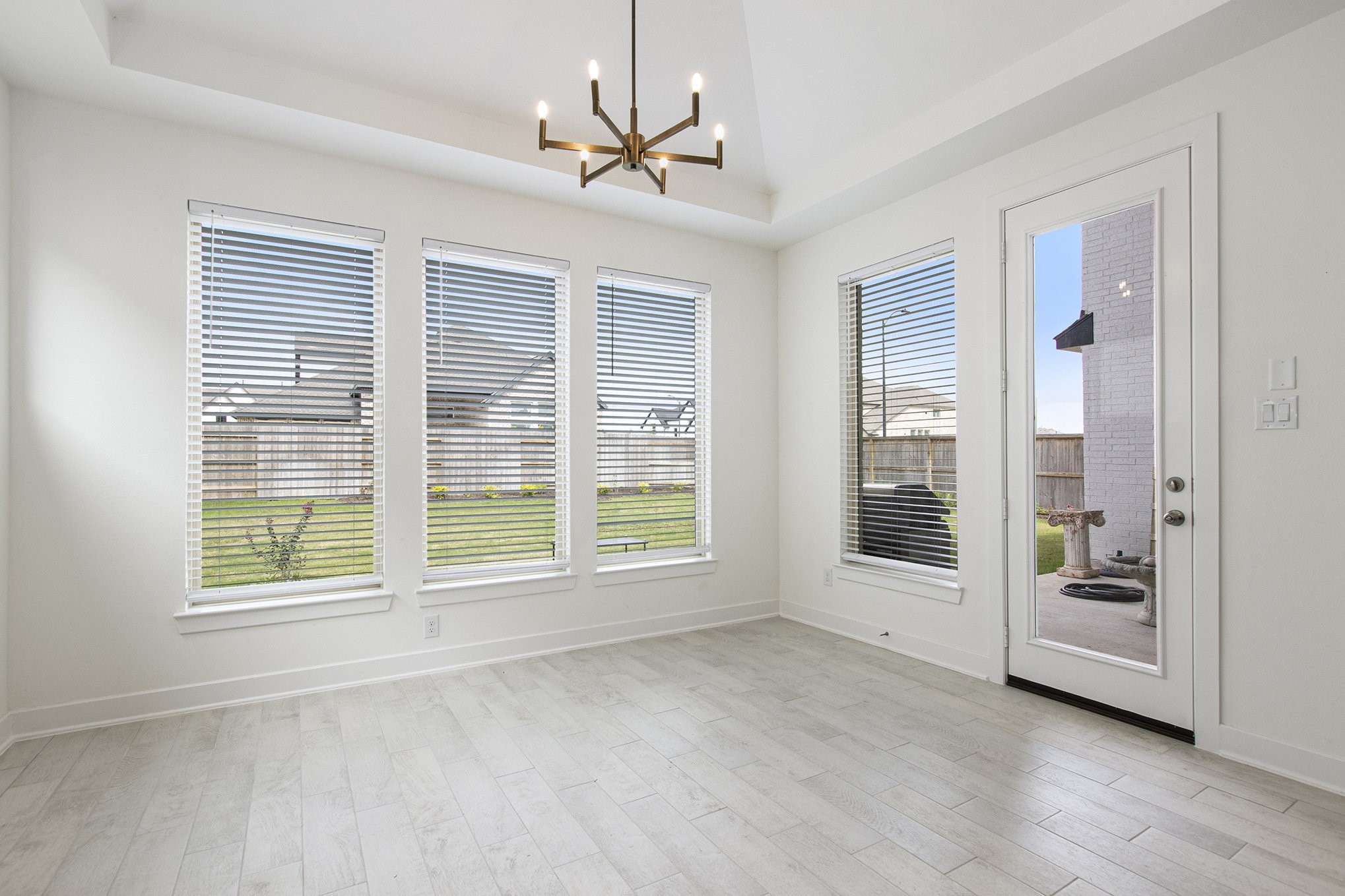 Katy, Texas, 77493, United States, 4 Bedrooms Bedrooms, ,4 BathroomsBathrooms,Residential,For Sale,1891372