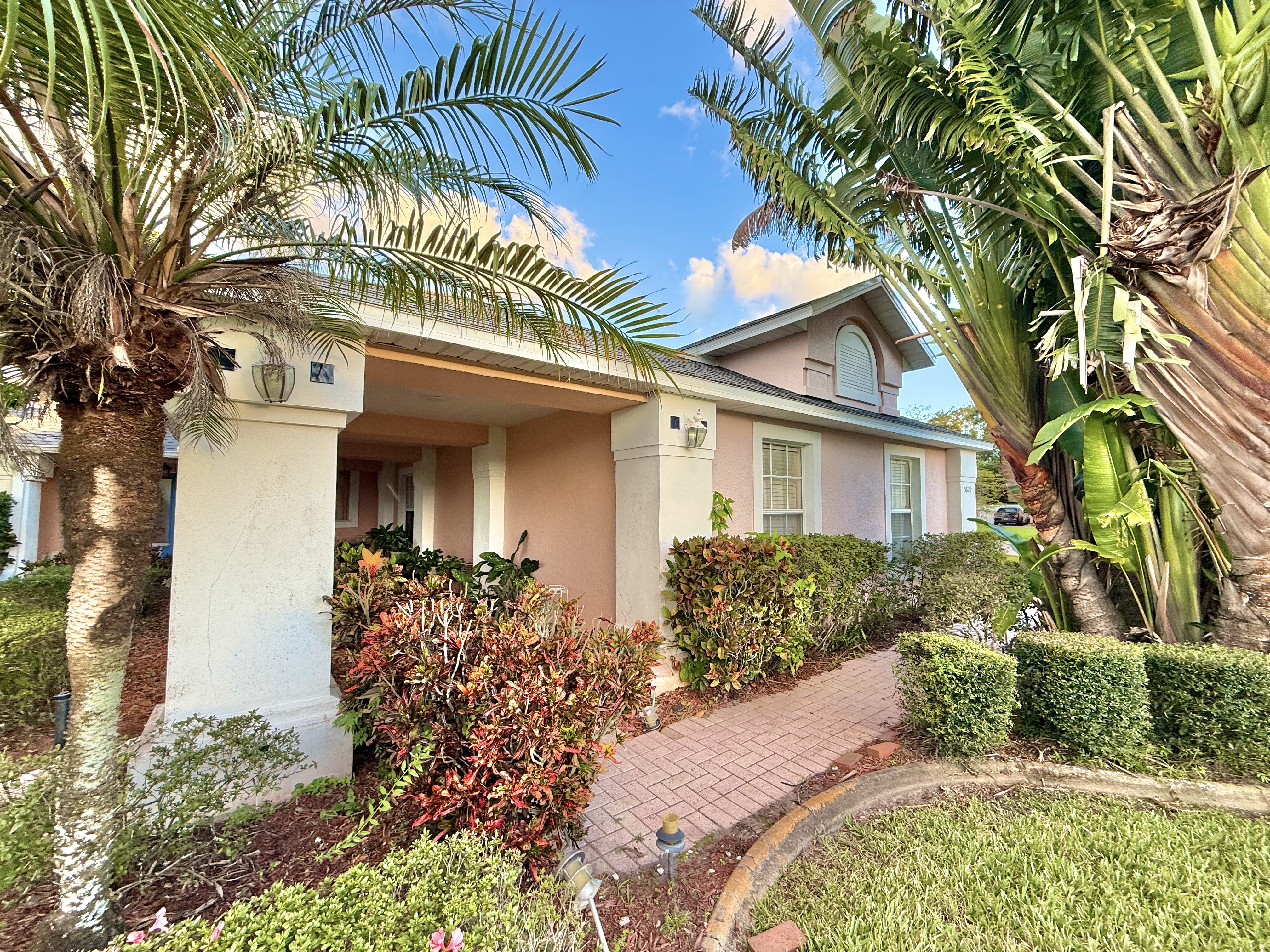 ST CLOUD, Florida, 34772, United States, 4 Bedrooms Bedrooms, ,3 BathroomsBathrooms,Residential,For Sale,1986054