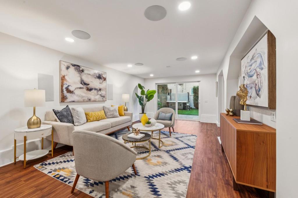 San Francisco, California, 94132, United States, 4 Bedrooms Bedrooms, ,3 BathroomsBathrooms,Residential,For Sale,2005595