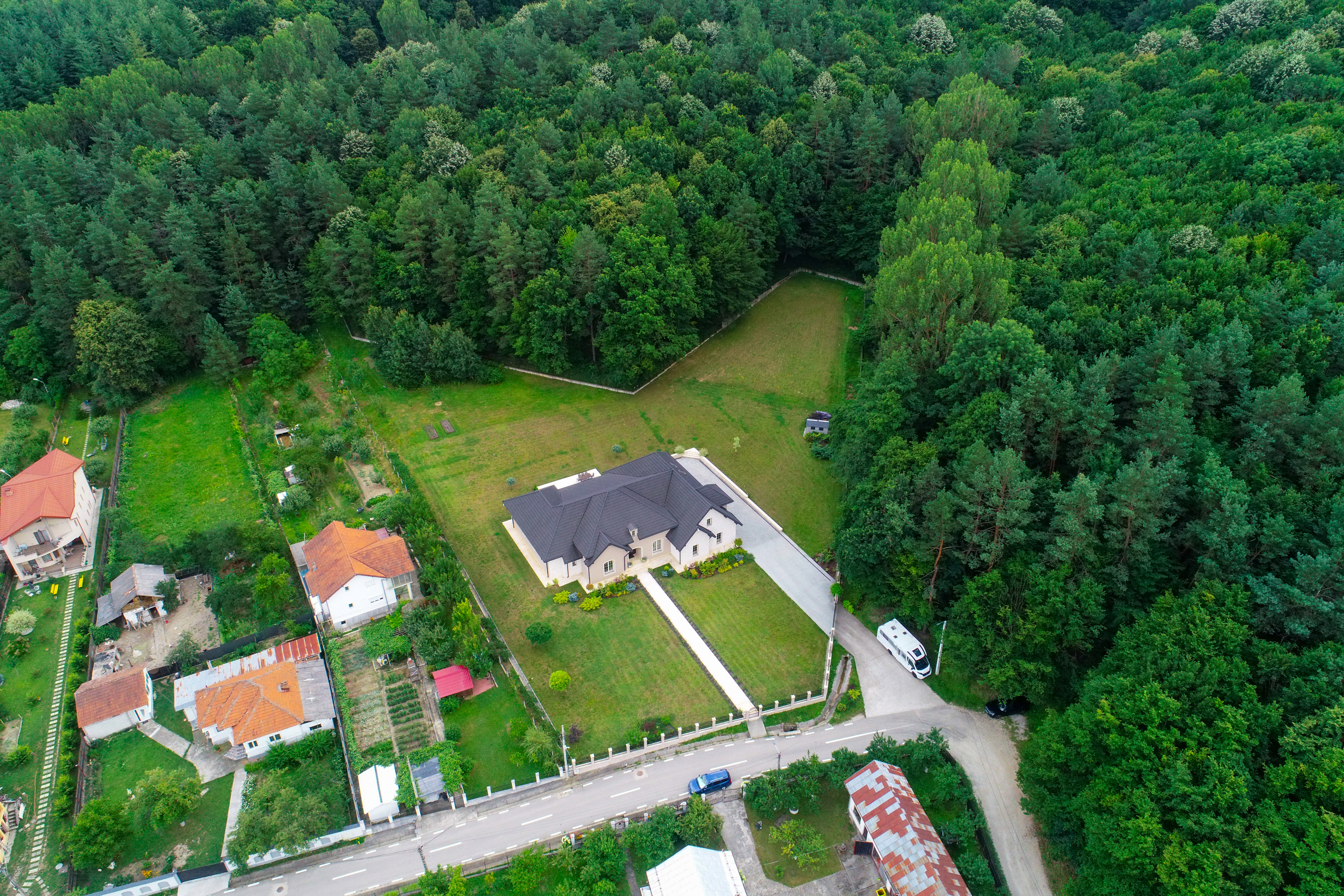  Villa with a 19-Hectare Private Estate on the Edge of the Forest - 物件實景