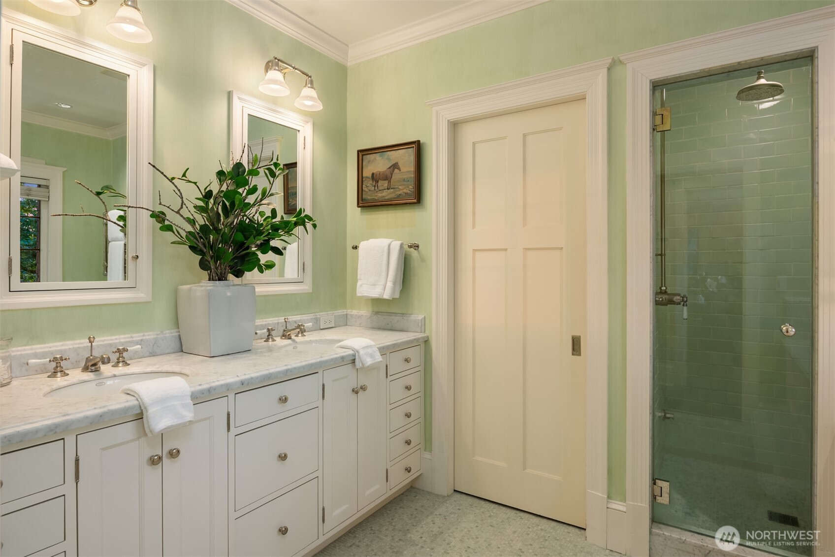 Seattle, Washington, 98102, United States, 5 Bedrooms Bedrooms, ,6 BathroomsBathrooms,Residential,For Sale,1891180