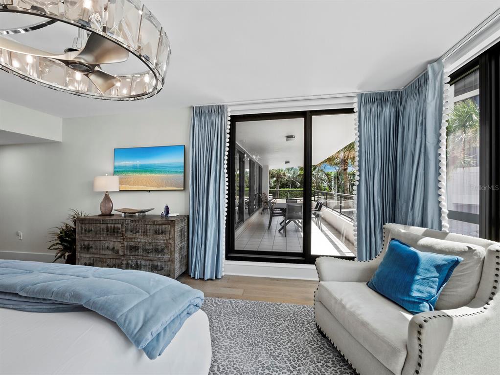 Longboat Key, Florida, 34228, United States, 3 Bedrooms Bedrooms, ,3 BathroomsBathrooms,Residential,For Sale,1942144