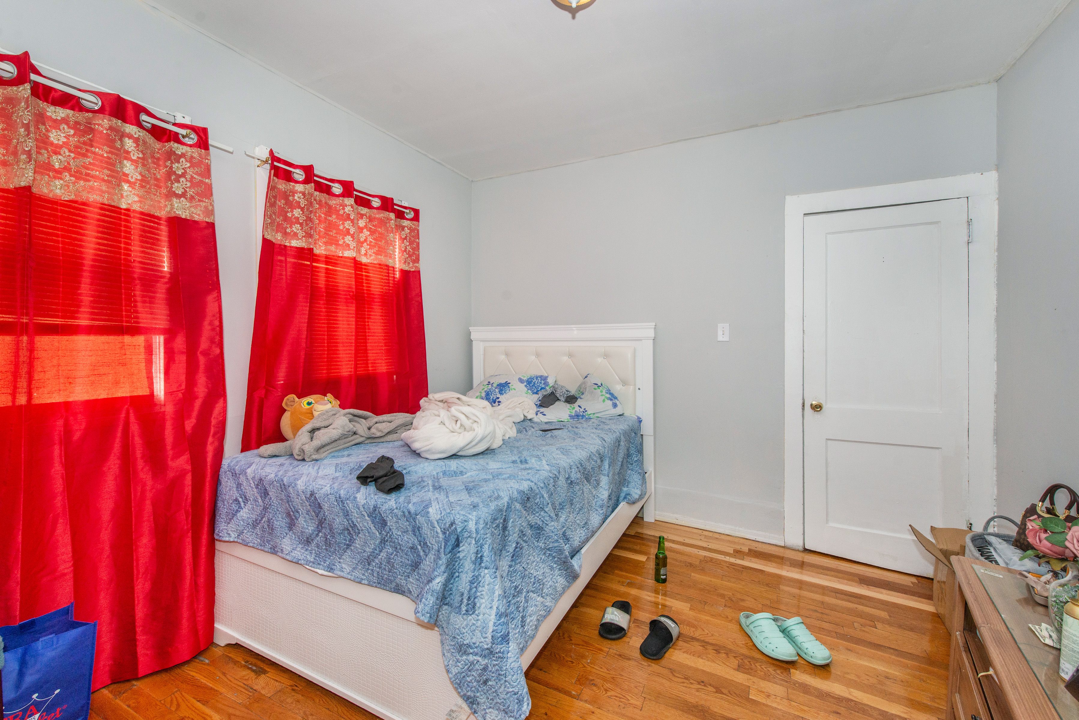 Newark City, New Jersey, 07112, United States, ,3 BathroomsBathrooms,Residential,For Sale,1982998