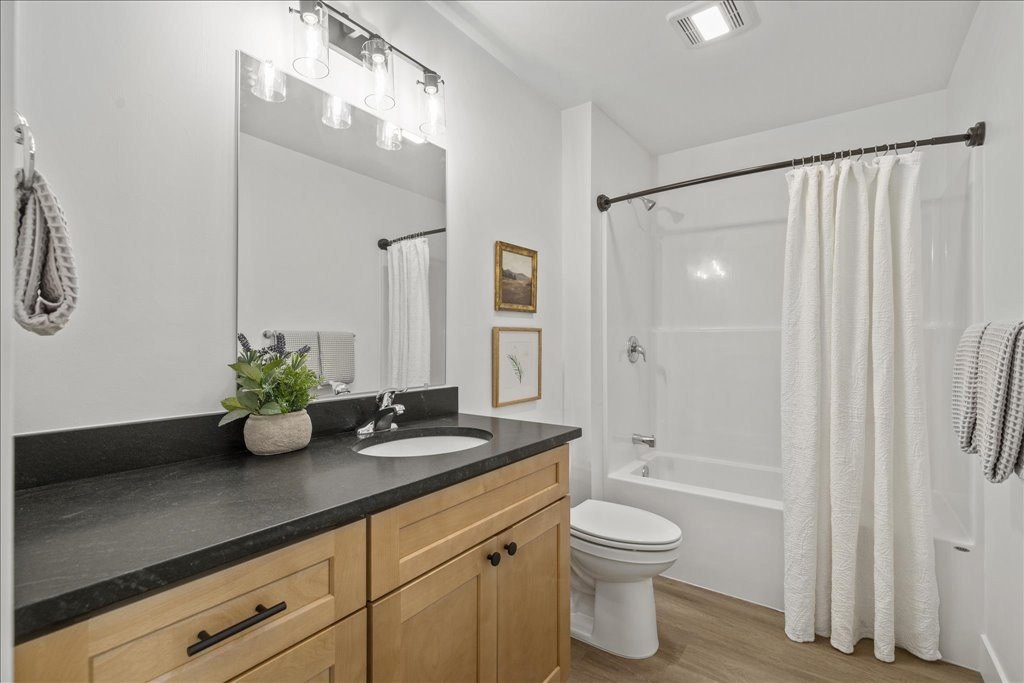 Billings, Montana, 59106, United States, 3 Bedrooms Bedrooms, ,2 BathroomsBathrooms,Residential,For Sale,1975735