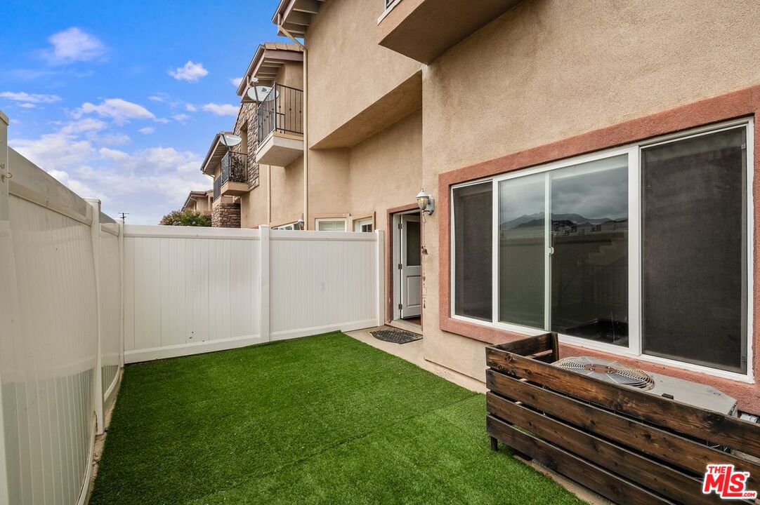 Agoura Hills, California, 91301, United States, 3 Bedrooms Bedrooms, ,3 BathroomsBathrooms,Residential,For Sale,1919478