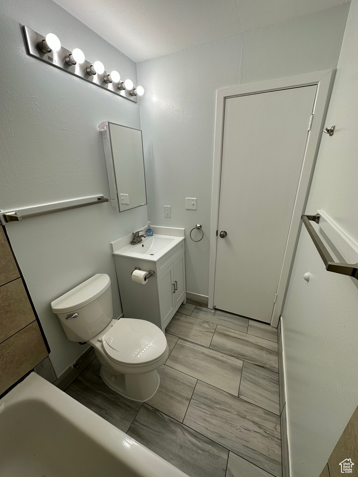 2963 S 3200 W, West Valley City, Utah, 84119, United States, 6 Bedrooms Bedrooms, ,Residential,For Sale,2963 S 3200 W,1617630