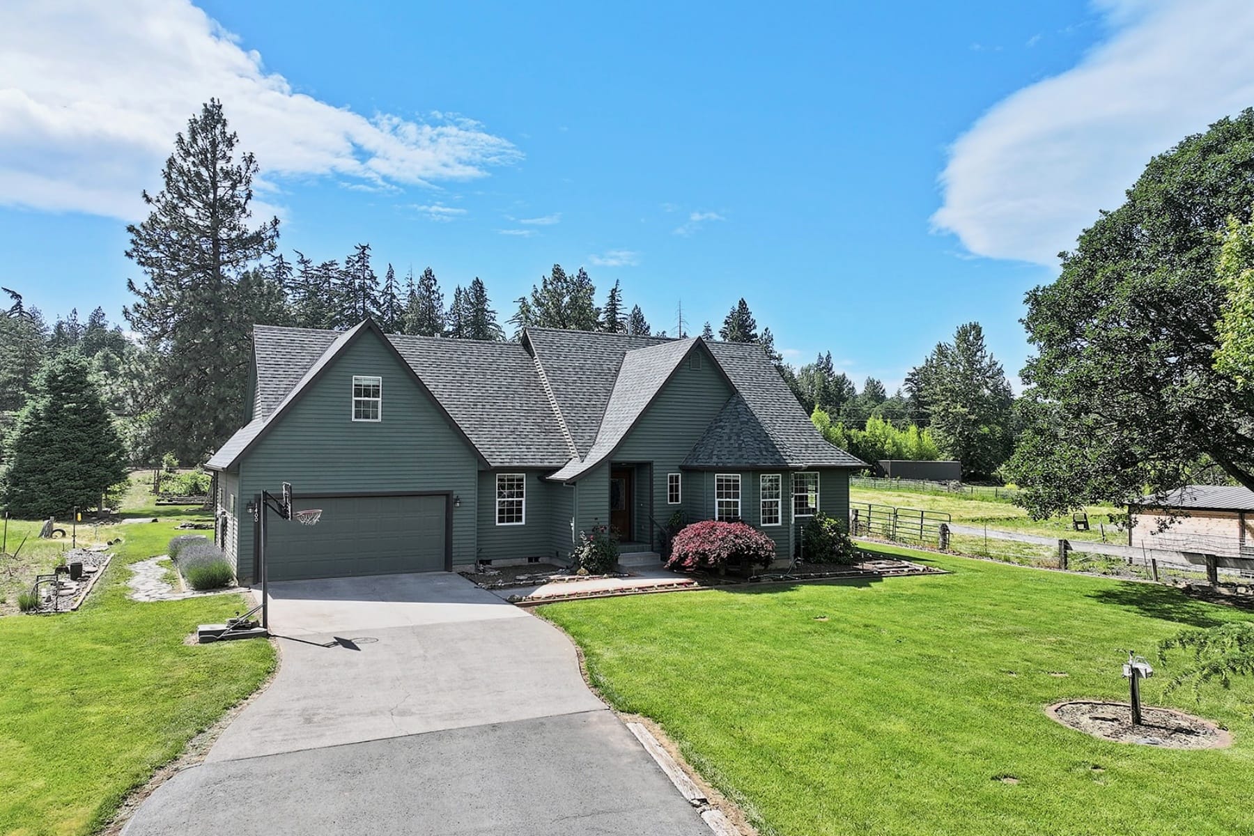  1400 ROCKFORD RD Hood River, OR 97031 - 物件實景