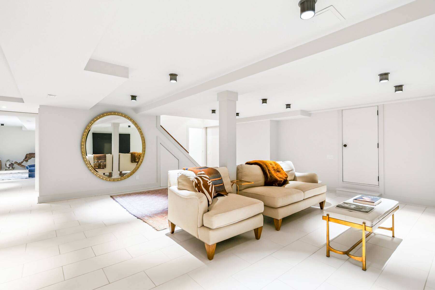  Brand New Renovated Home with Water Views at Louse Point - 物件實景