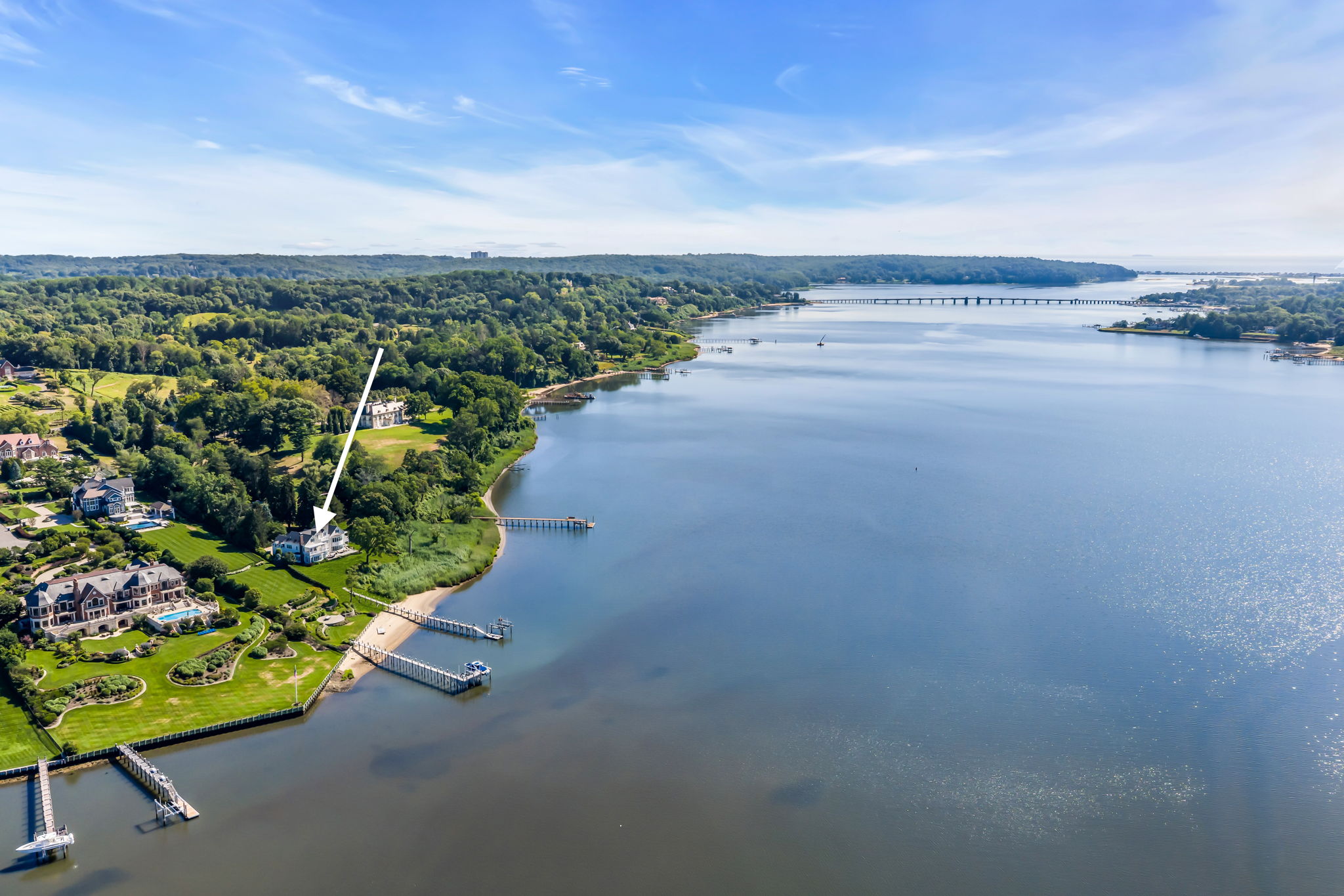  Premier Riverfront Estate - 物件實景