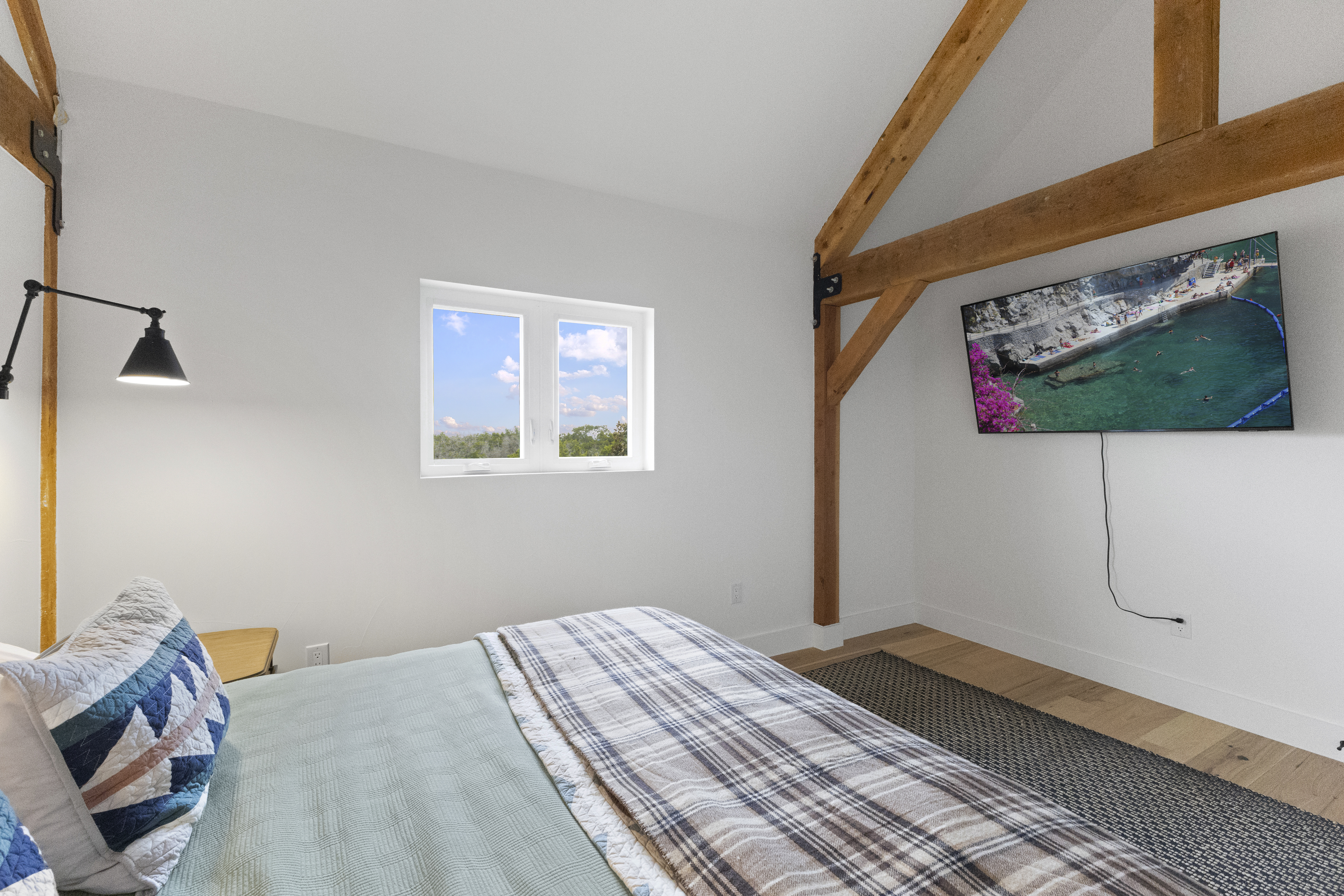  Hilltop Barndominium on 15+ Acres - 物件實景